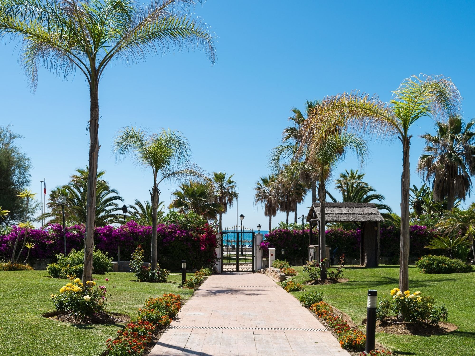 A Slice Of Heaven Puerto Banus *